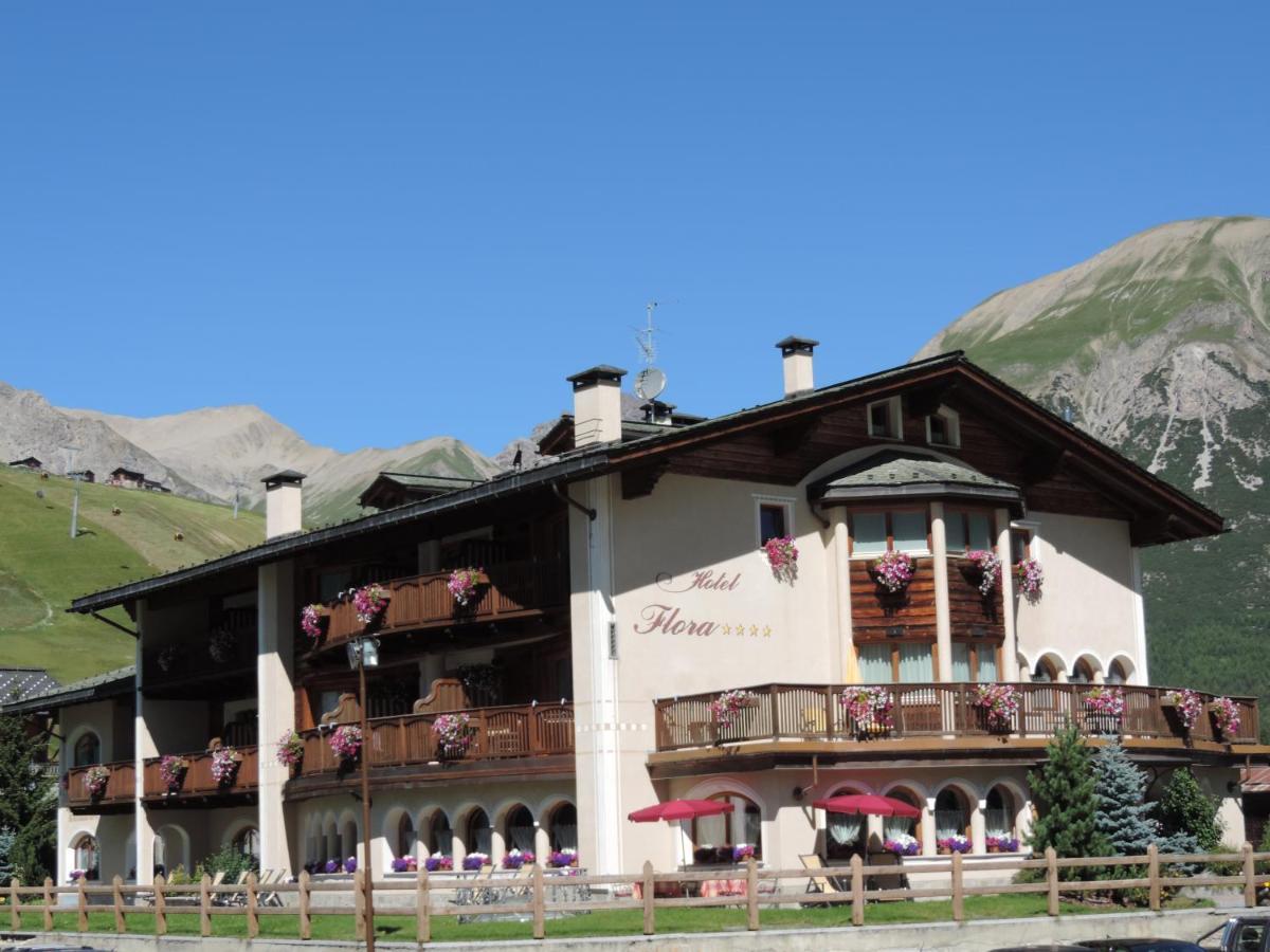 Hotel Flora Livigno Eksteriør billede