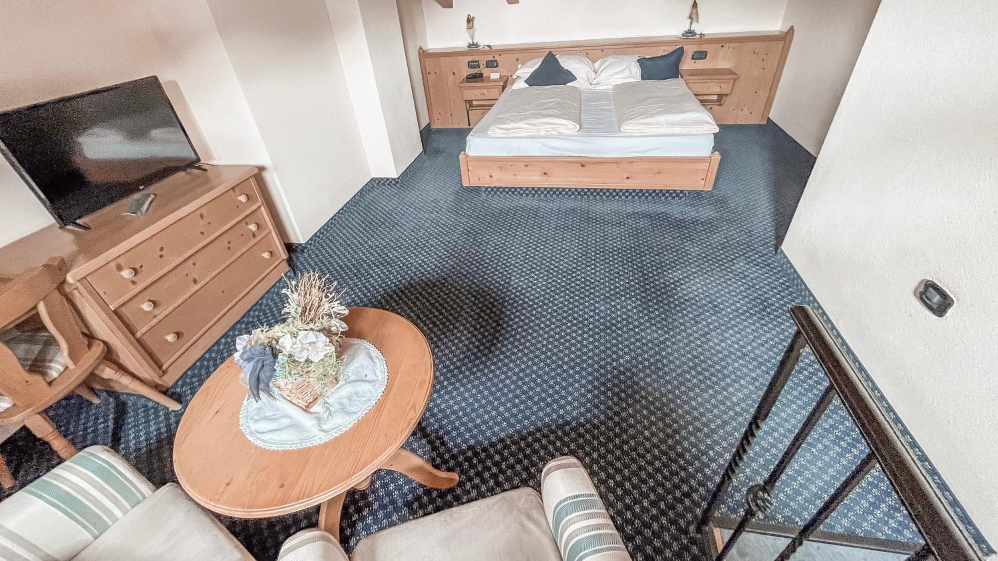 Hotel Flora Livigno Eksteriør billede